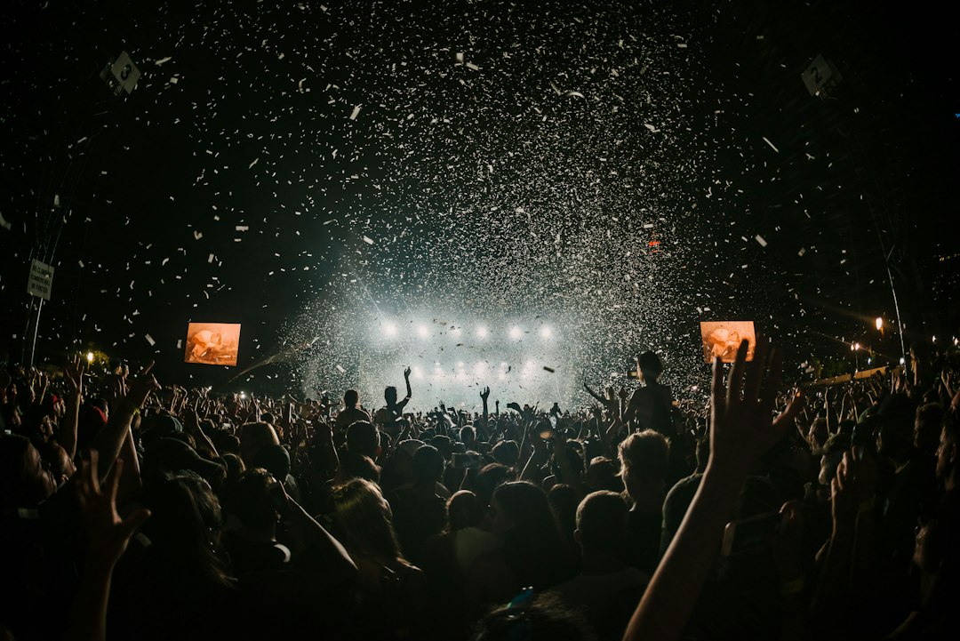 Entertainment & Shows